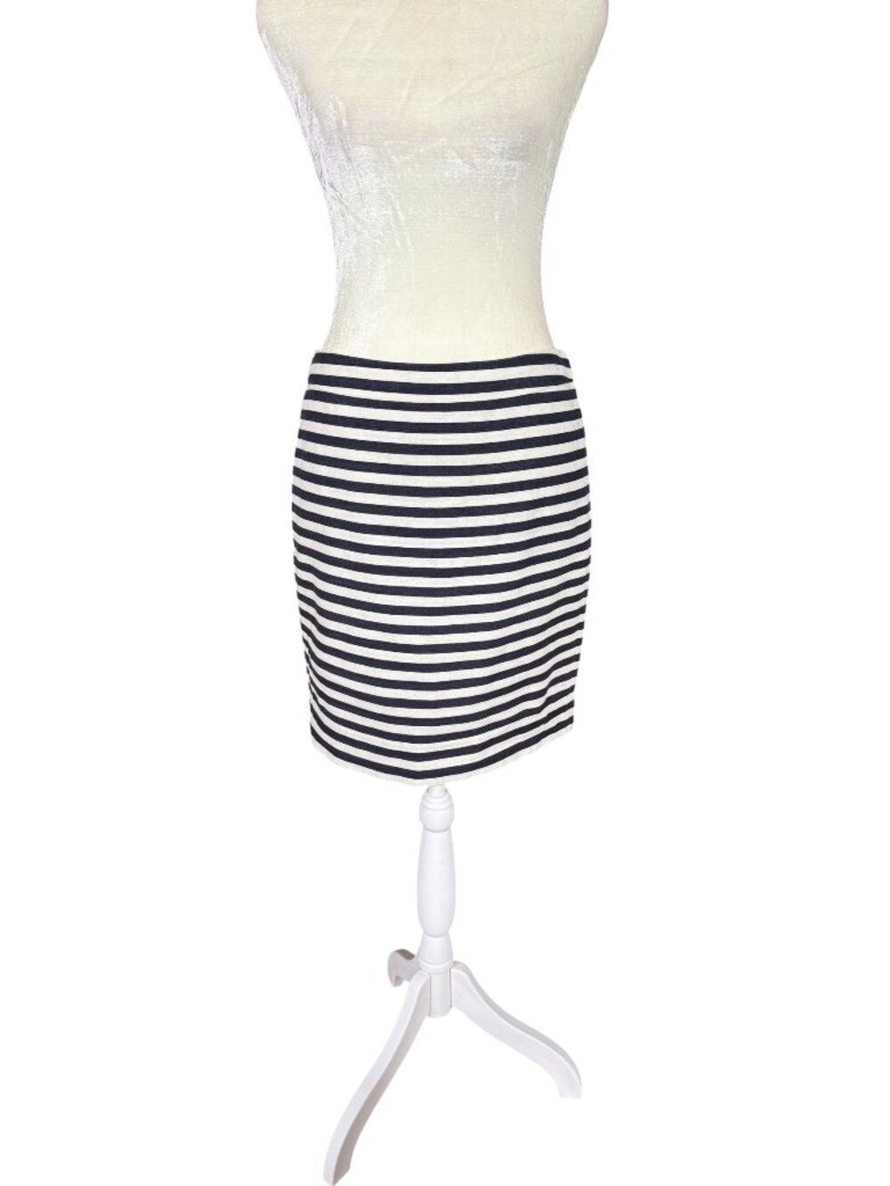 J. Crew women's blue and white horizontal stripe lined pencil skirt size 6P